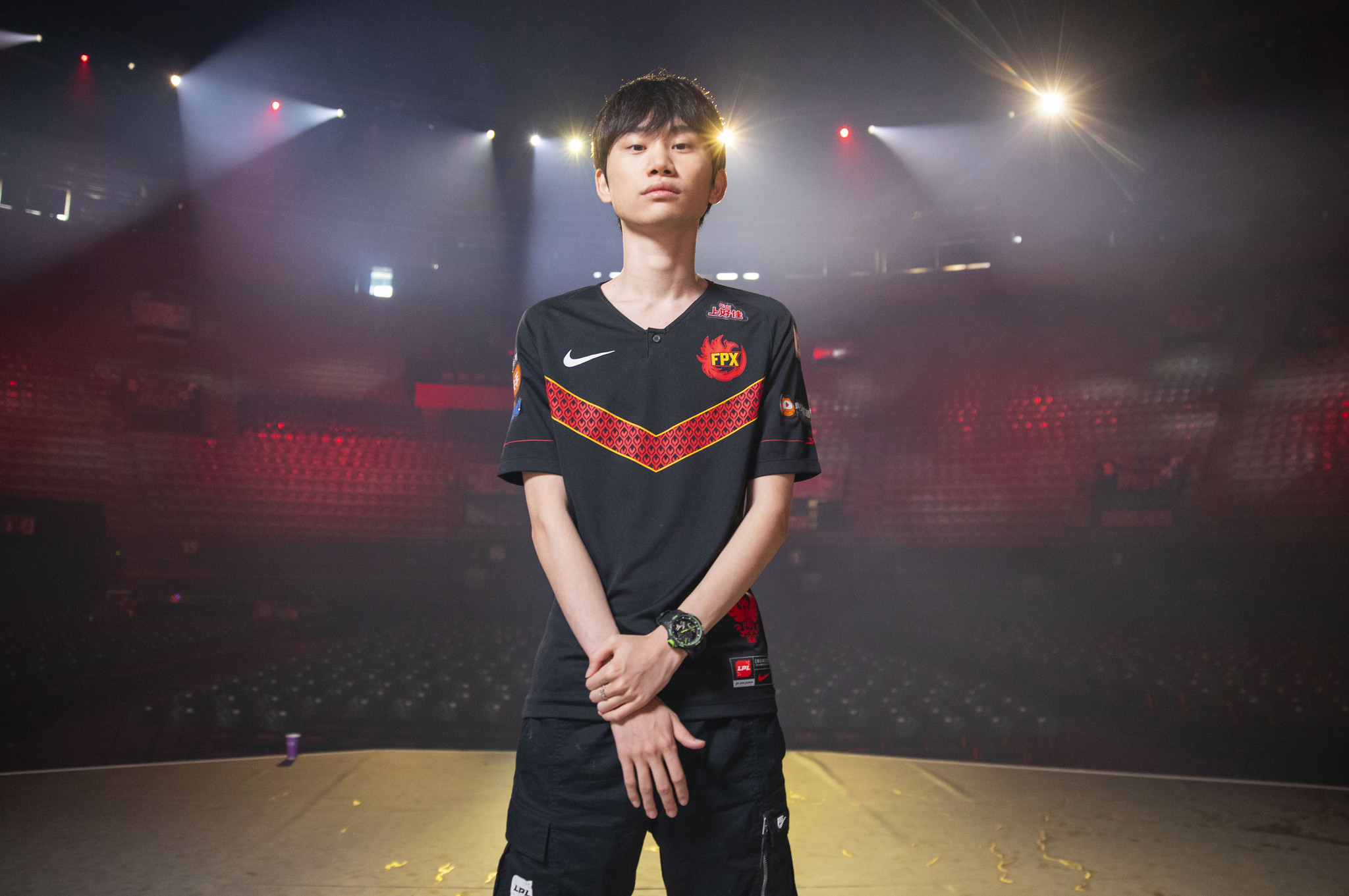 九游官方平台-Scout迎来五赛季出色发挥，TL观众热烈欢呼！